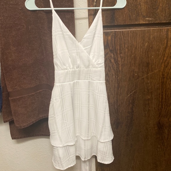 Shein Ruffle Hem Dress - Picture 2 of 4